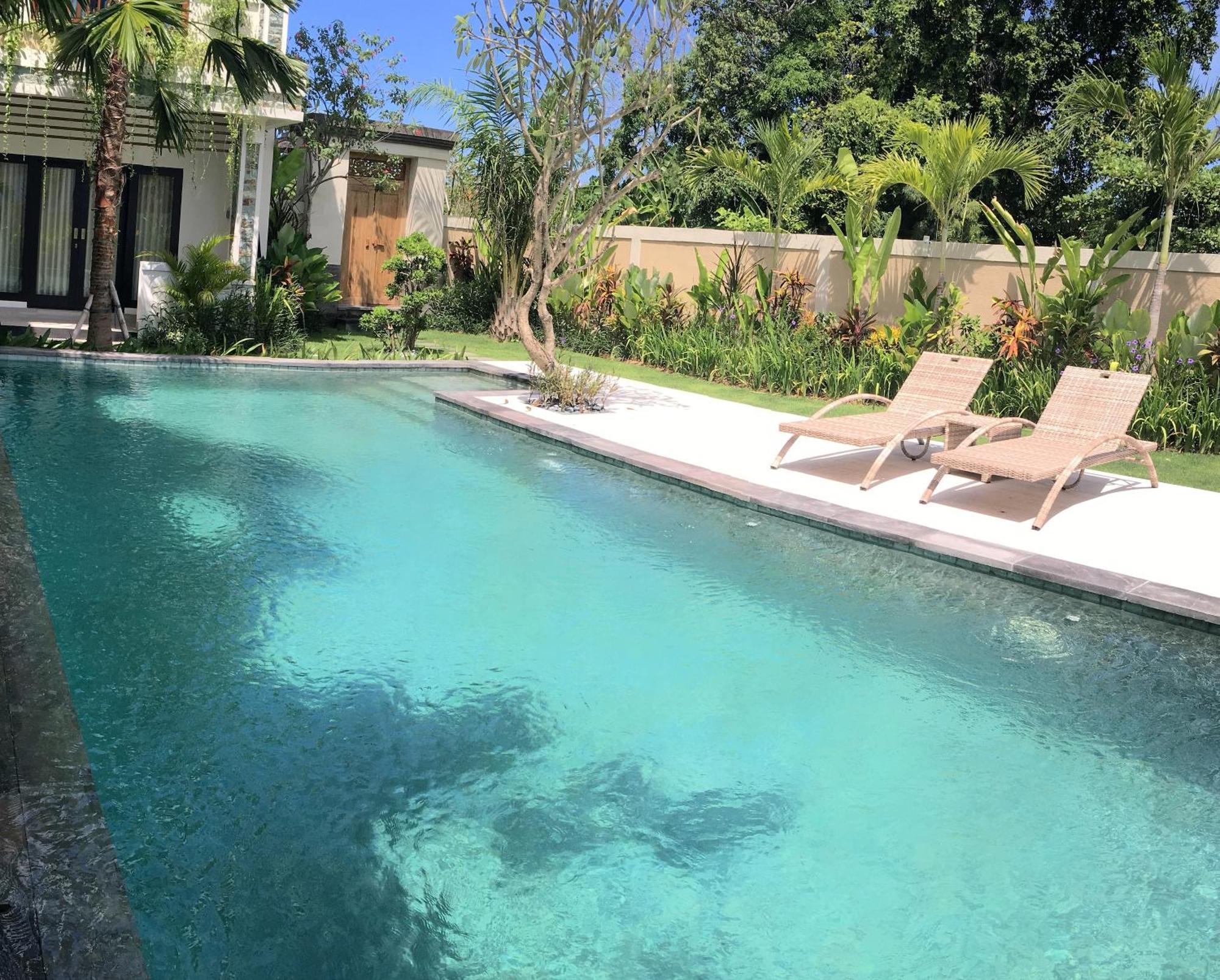 Indah Homestay Seminyak Szoba fotó