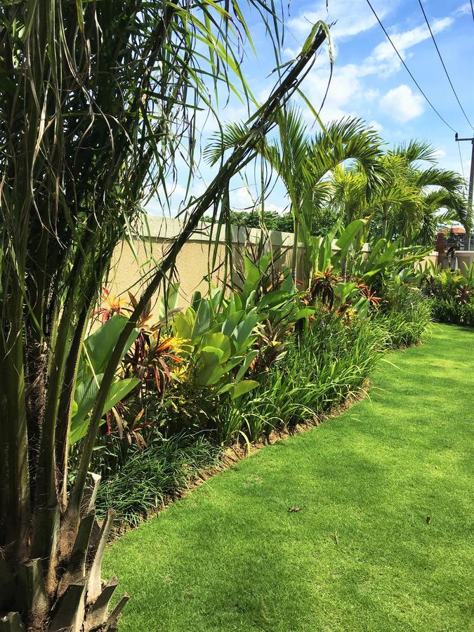 Indah Homestay Seminyak Kültér fotó